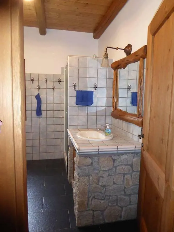 Il Rustico Apartamento Fluminimaggiore 0*,  Itália